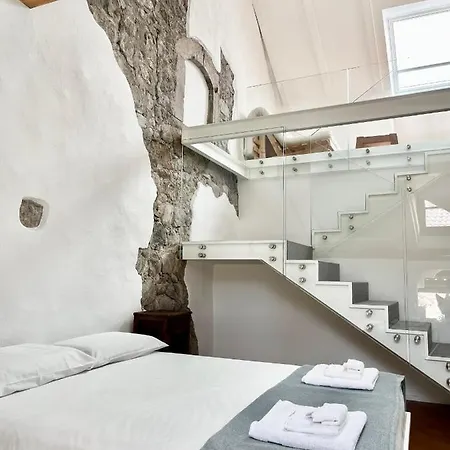 Historic And In The Centre Of Apartamento Bozen